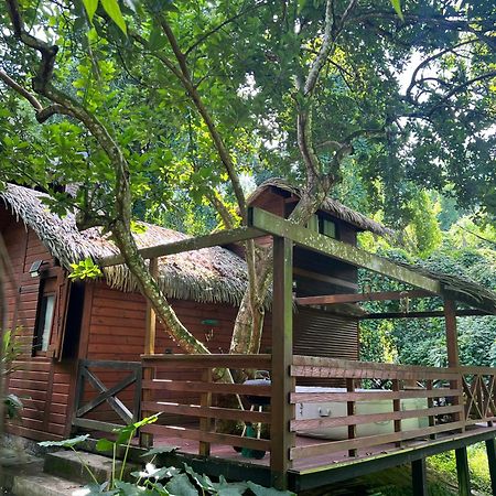 Ti Zaboka Chalet , Spa Privatif Les Abymes Exterior foto